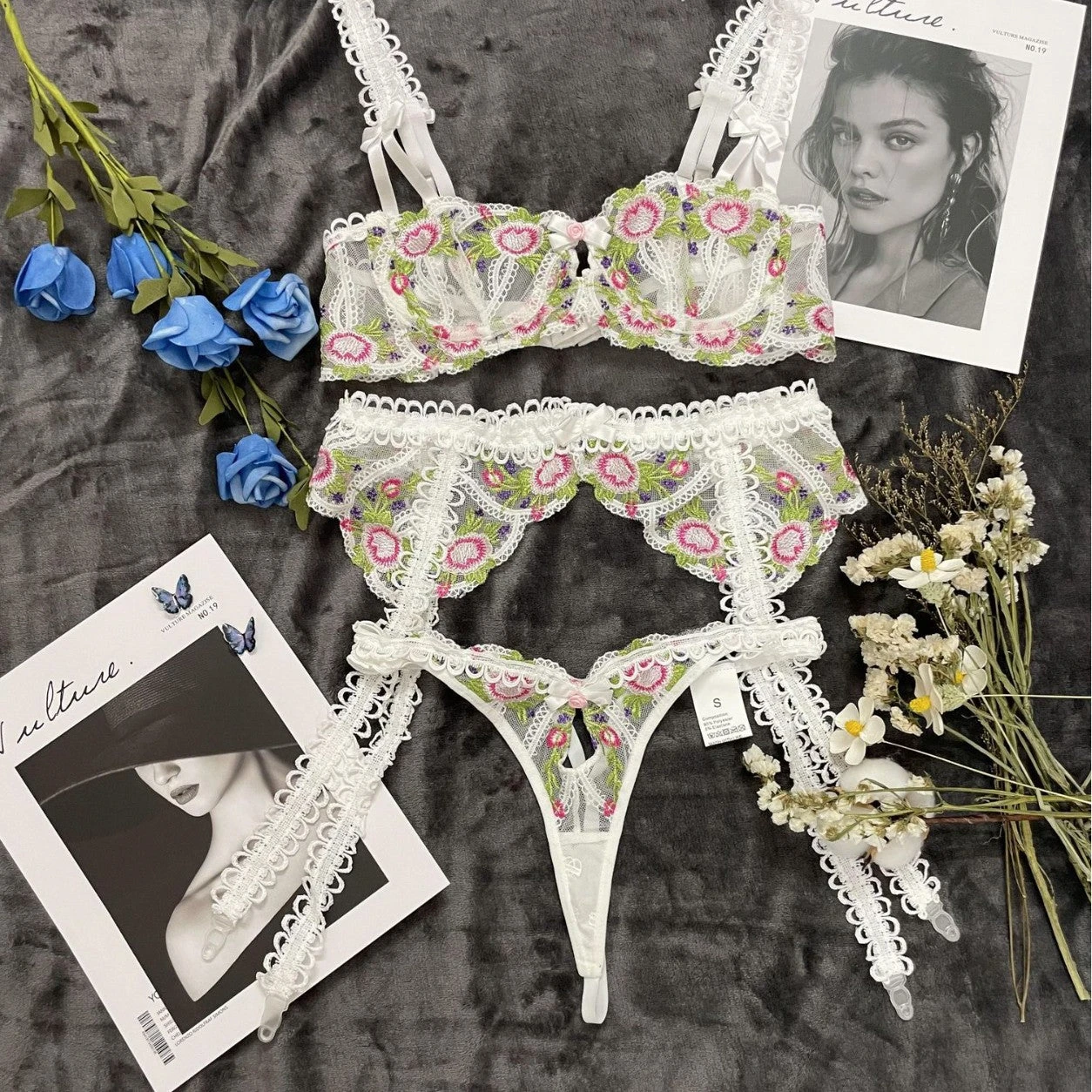 Kawaii Flower In Heart Mesh Bra Set(Kawaii Flower In Heart Mesh Bra Set) 7 Kawaii Flower In Heart Mesh Bra Set(Kawaii Flower In Heart Mesh Bra Set) - Image 5