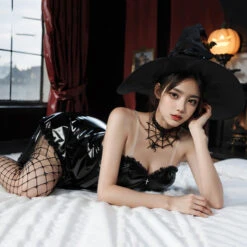 Witch Girl(Witch Girl)